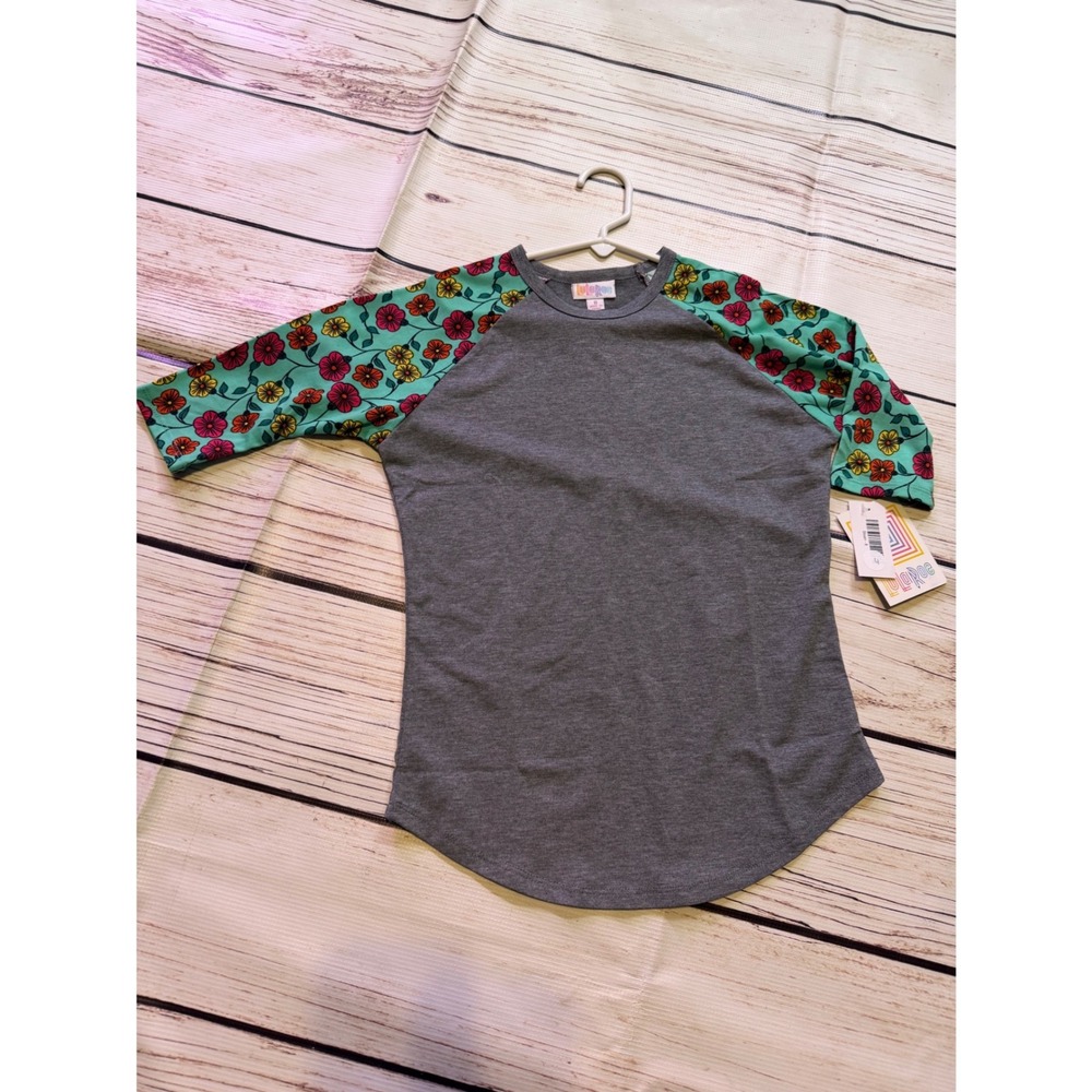 LuLaRoe Sloan Kids Raglan Tee Gray Floral 3/4 Sleeve Shirt Size 8 NWT